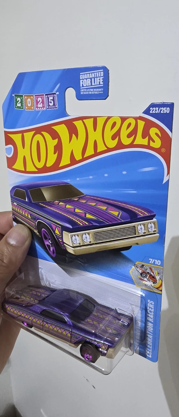 Hot Wheels Celebration Racers 1970 Chevrolet Impala die-cast car