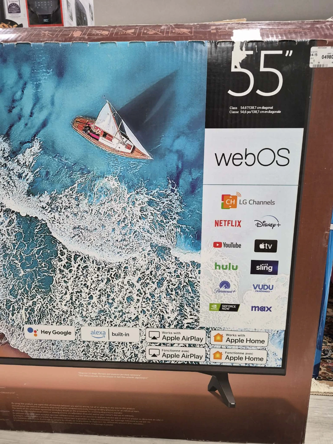 LG UHD 55" 55UQ70 Smart TV - photo 2