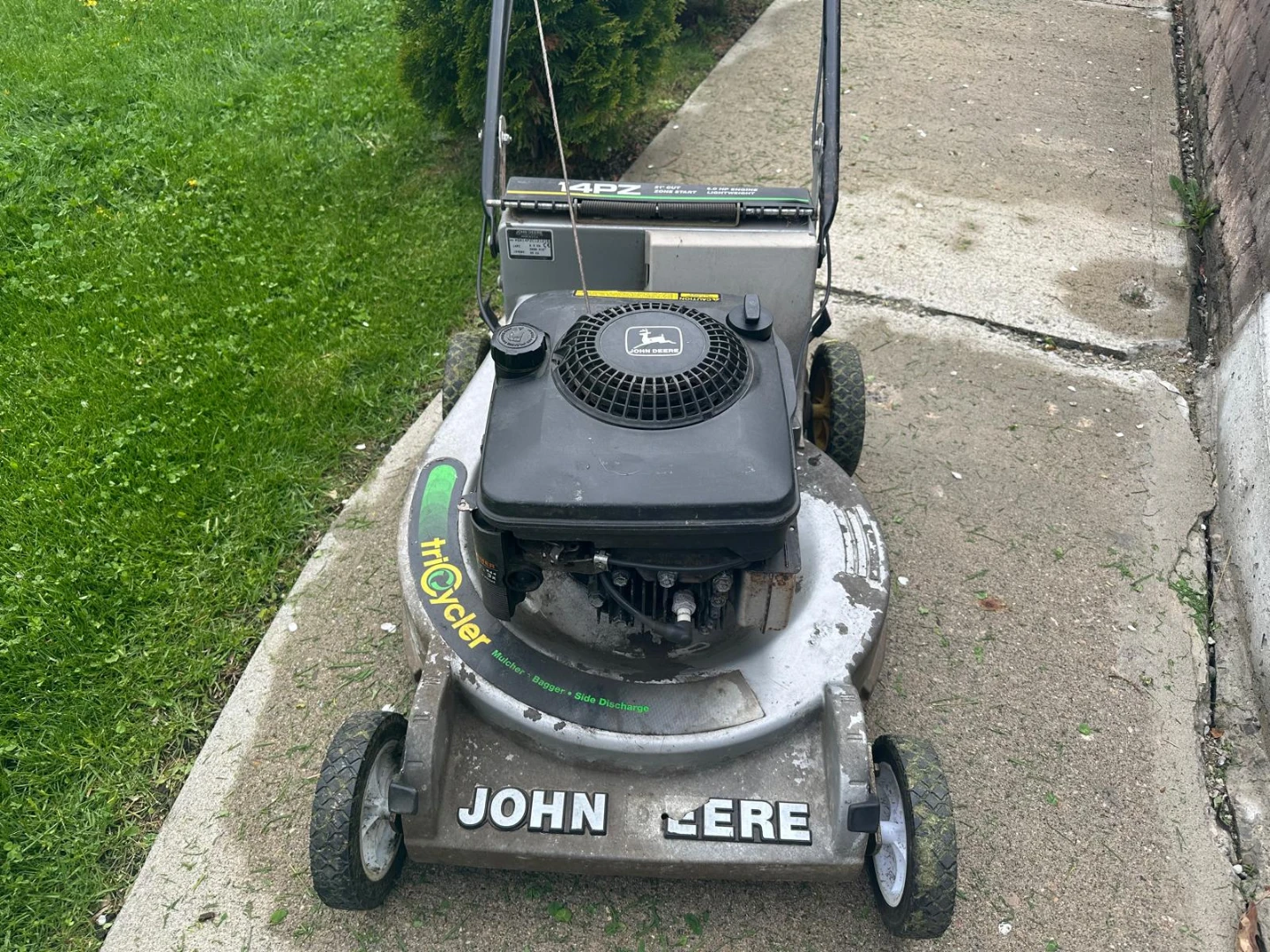 John Deere TriCycler Lawn Mower - photo 3