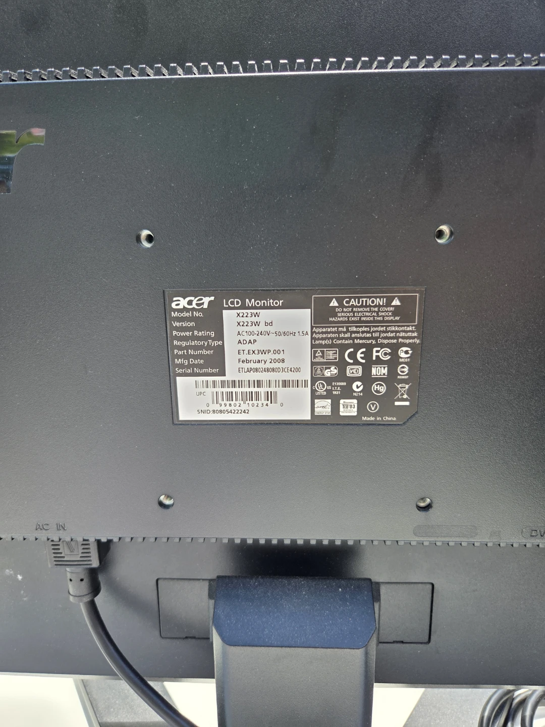 Acer X223W LCD Monitor - photo 2