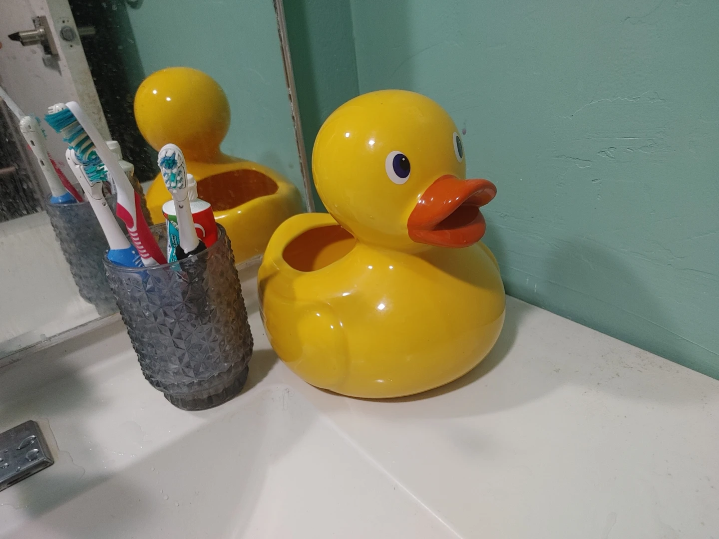 Yellow Duck Ceramic Holder - photo 2