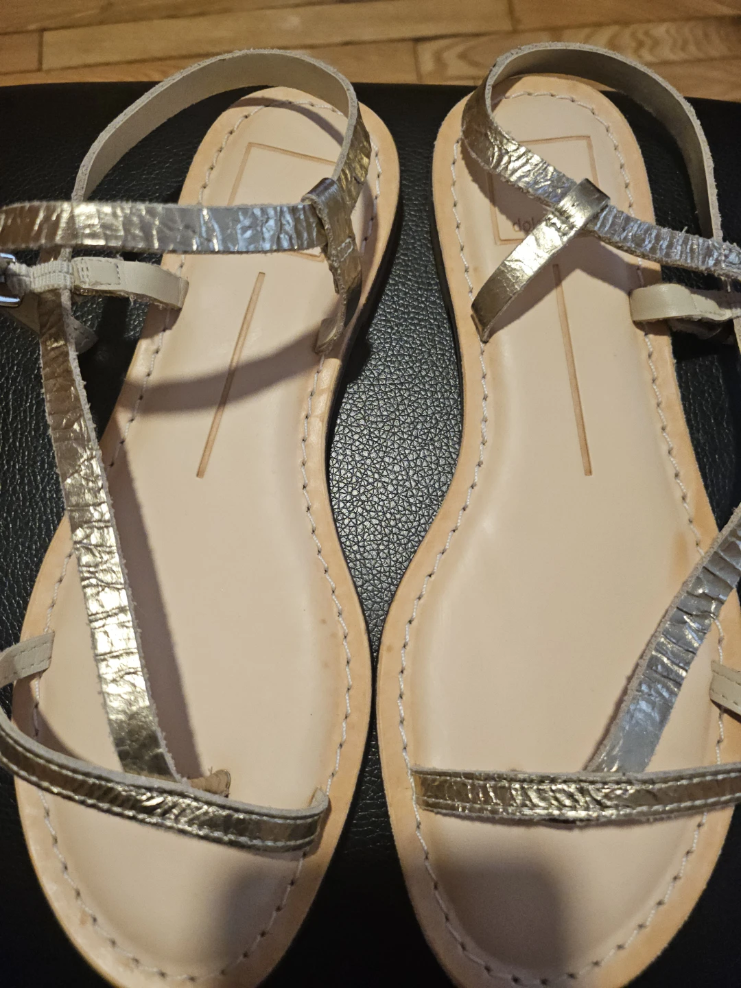 Dolce Vita Gold Metallic Strappy Flat Sandals Size 6.5 - photo 2