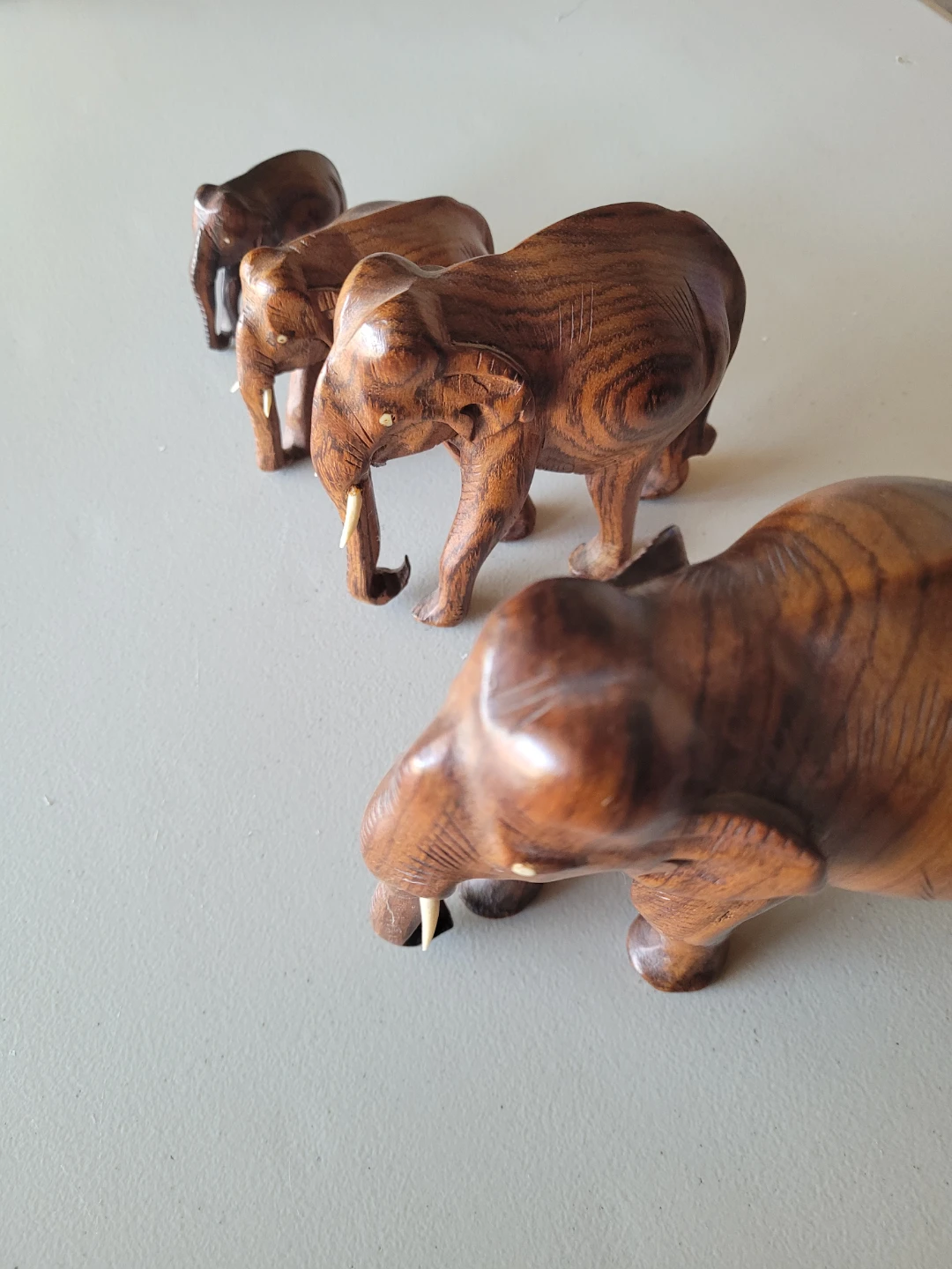 Set of 4 Wooden Elephant Figurines - photo 4