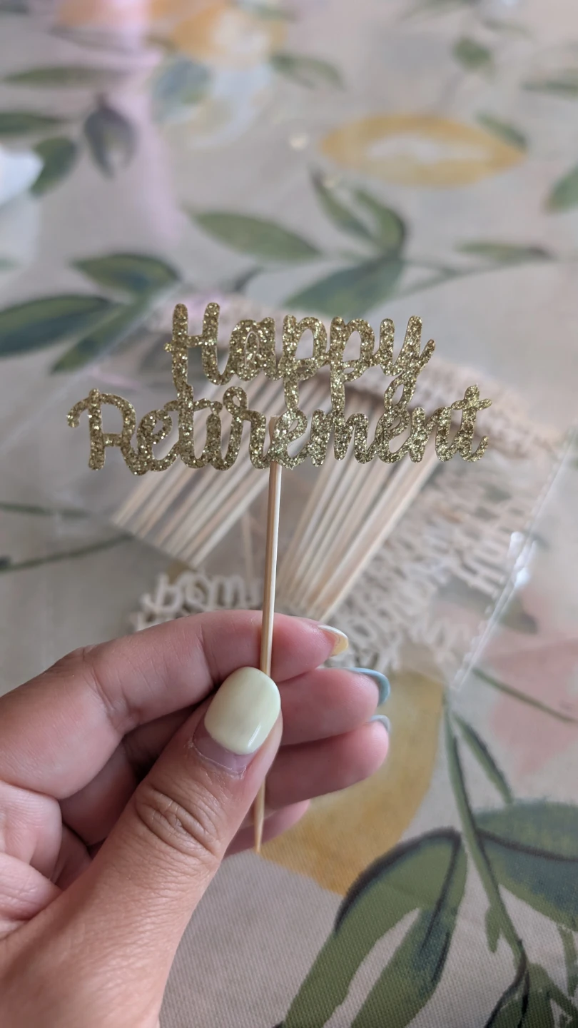 Gold Glitter "Happy Retirement" Cake Topper