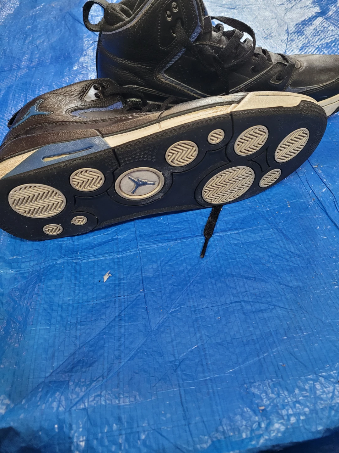 Nike Air Jordan Flight Basketball Shoes - photo 3