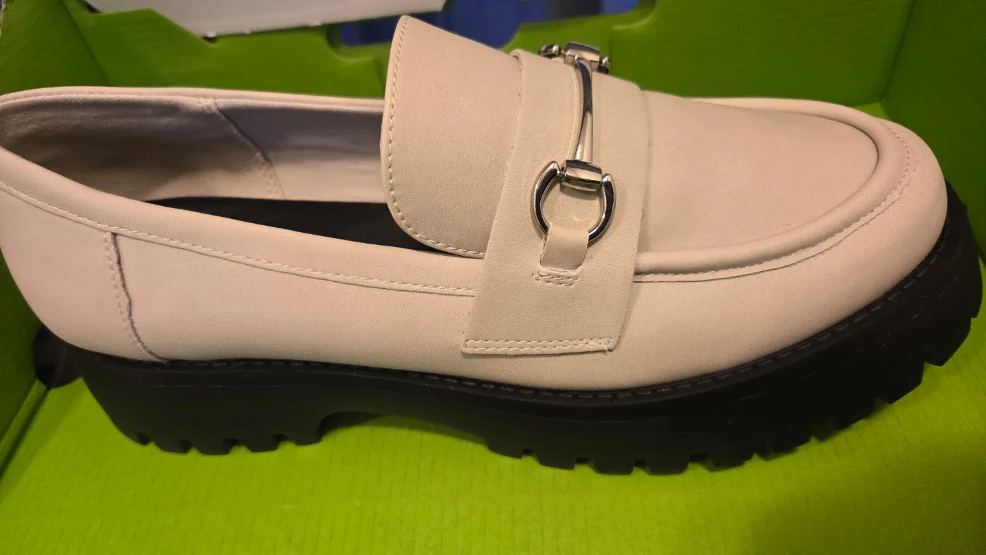 New pair of Loafers - photo 3