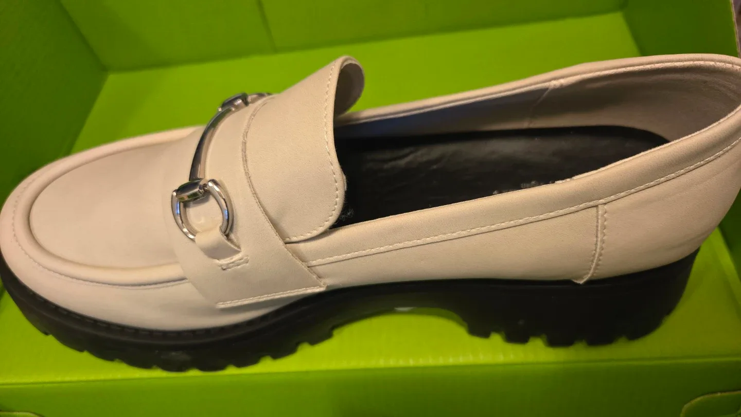 New pair of Loafers - photo 4