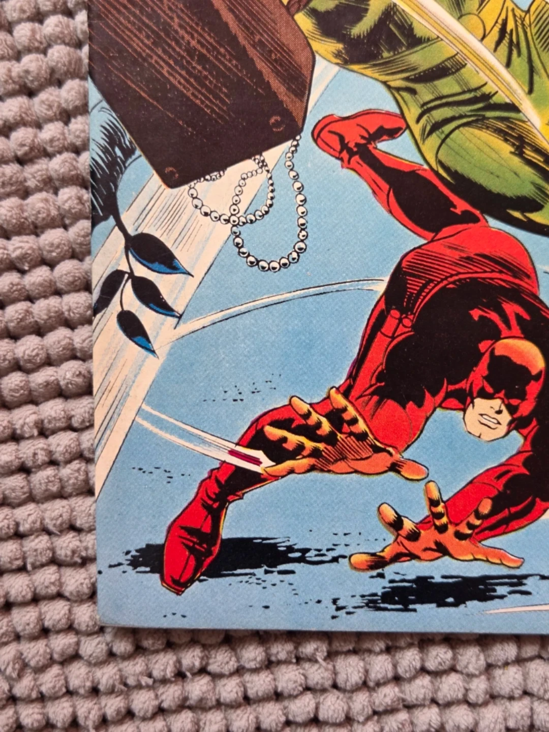 Here Comes Daredevil #25 Comic Book - photo 3