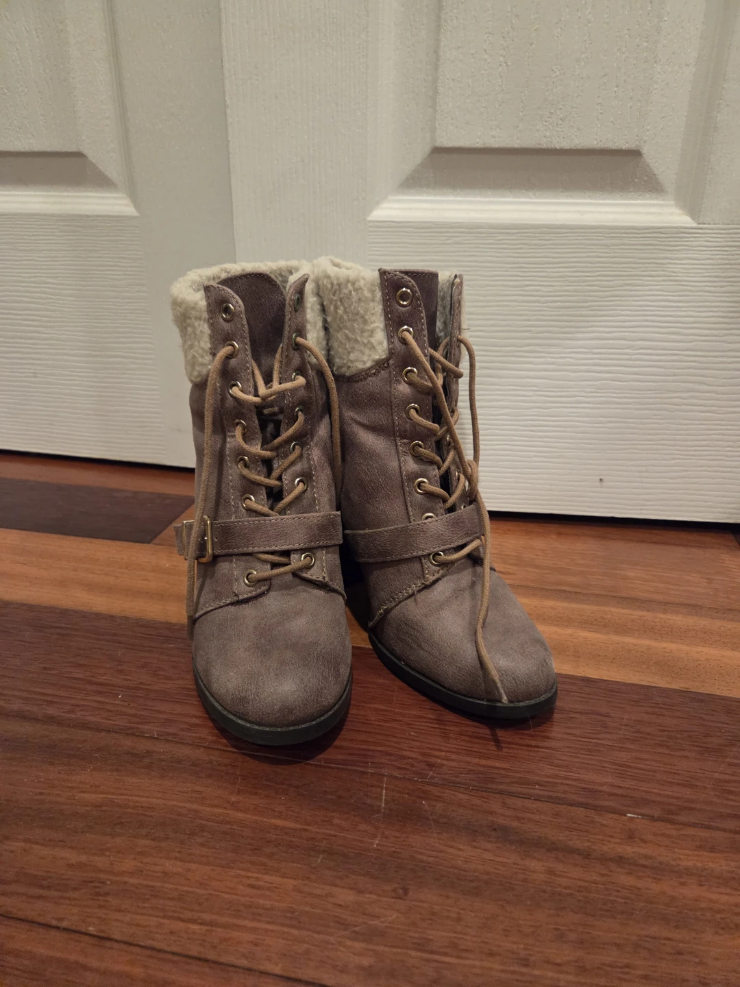 Women's Brown Faux Leather Lace-Up Ankle Boots