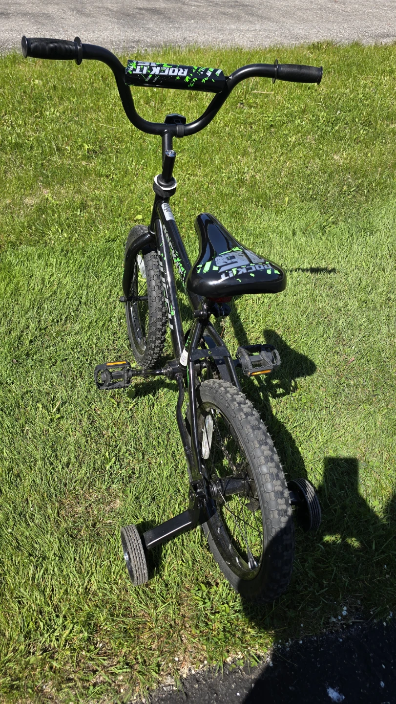 16" Kids Bike with Training Wheels - photo 5