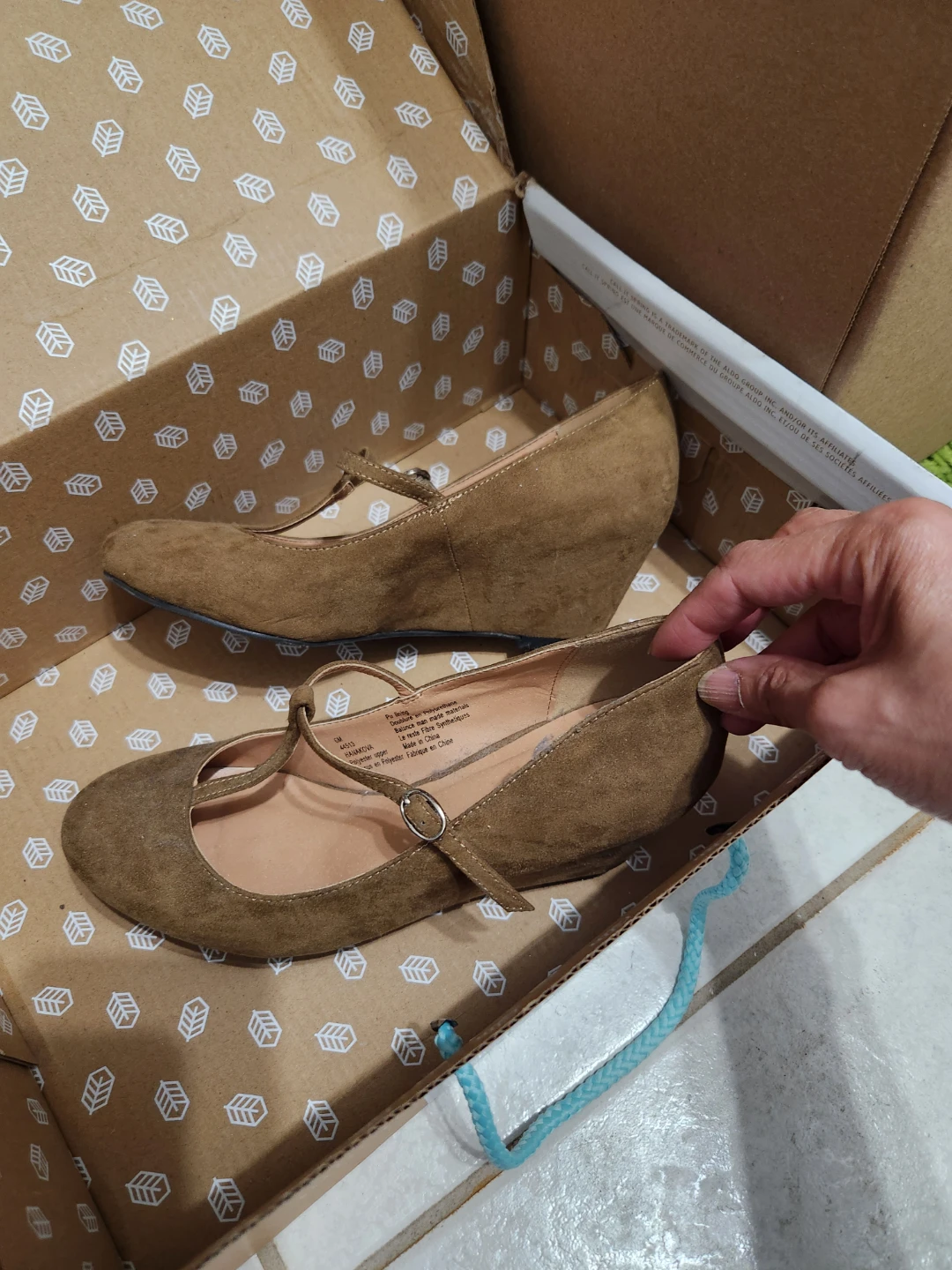 Jessica Simpson Women's T-Strap Flats - Brown Suede - photo 5