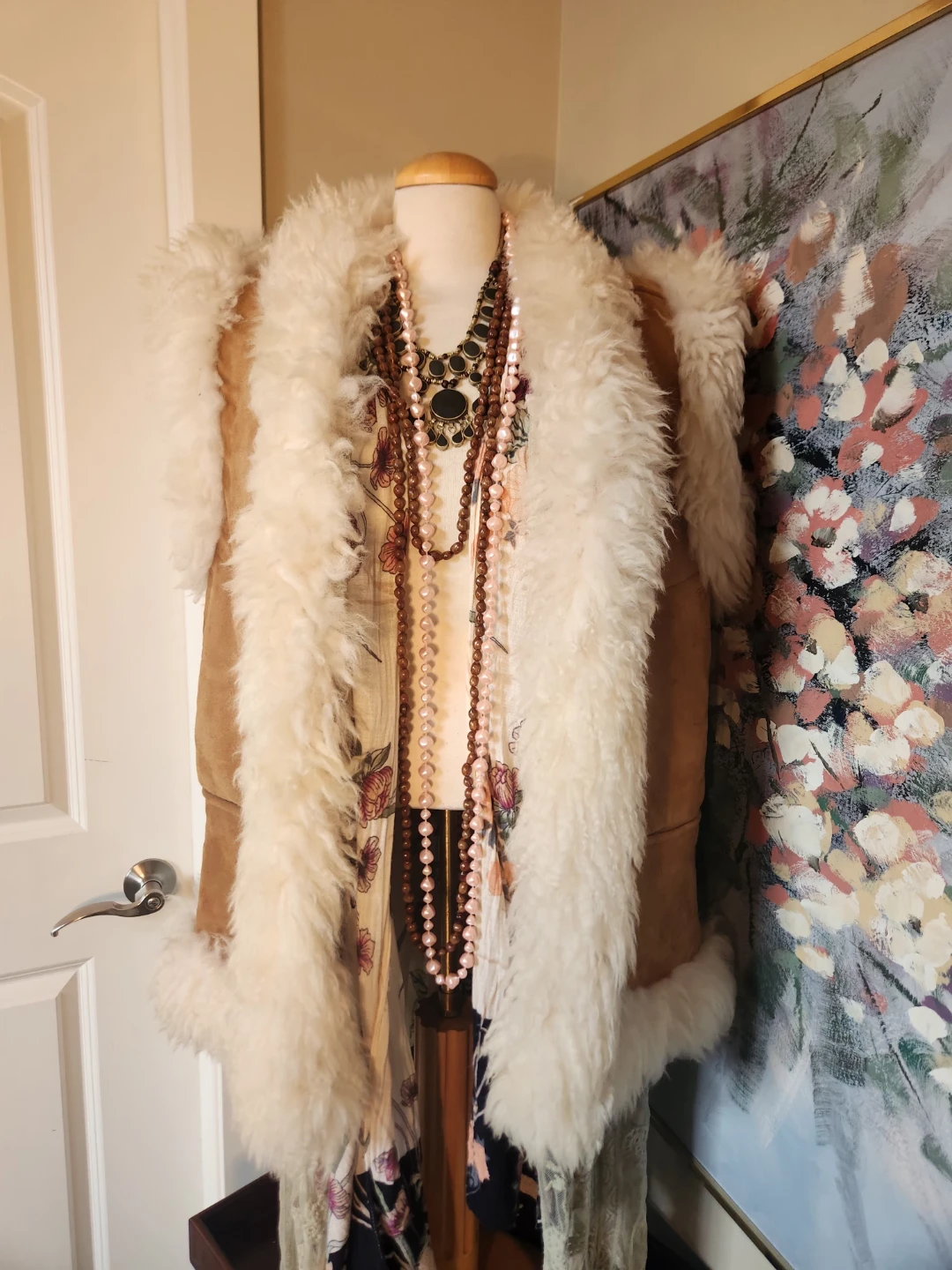 VINTAGE 1970S Shearling VEST - photo 3