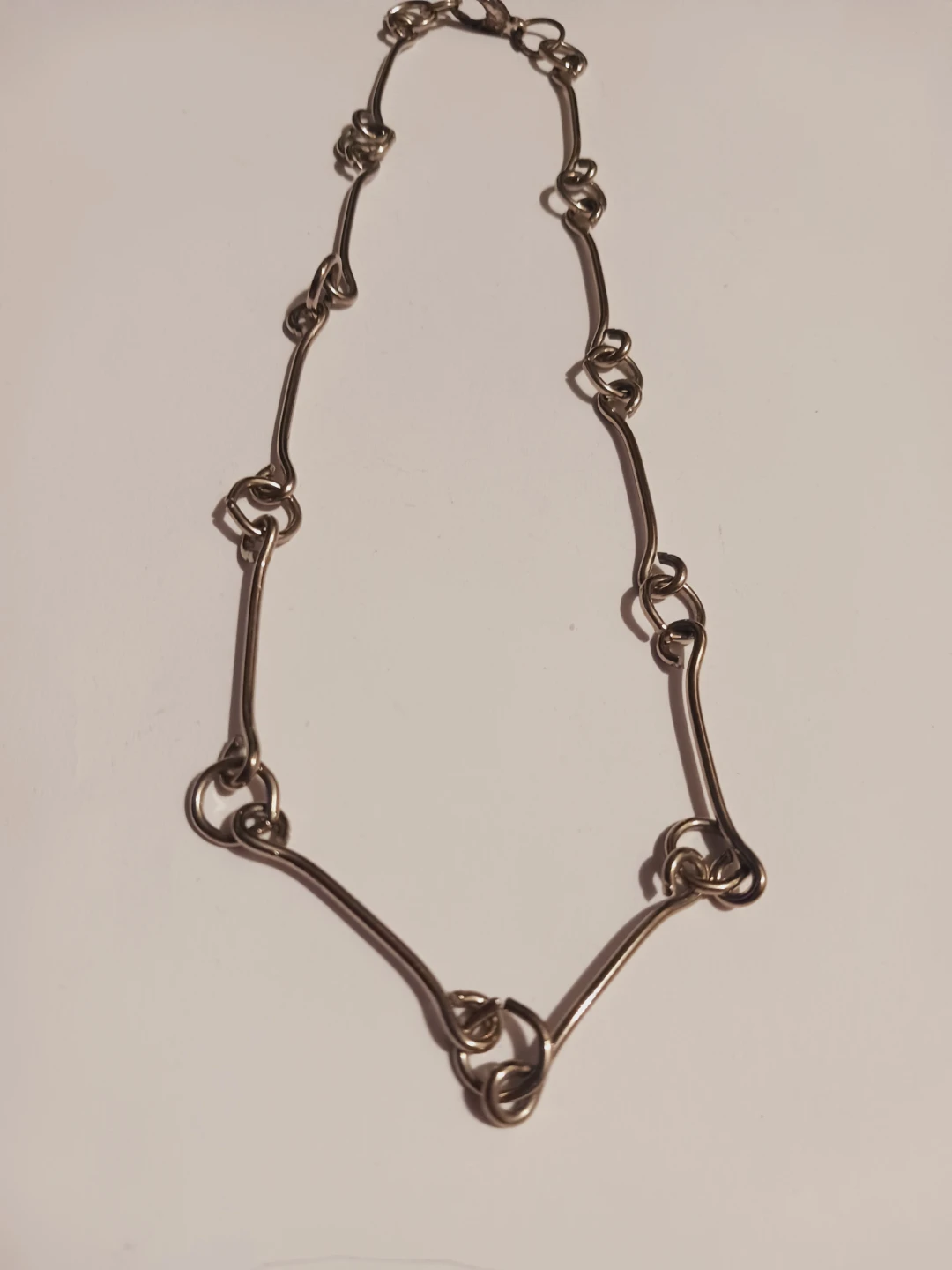 New !! Silver tone abstract design necklace