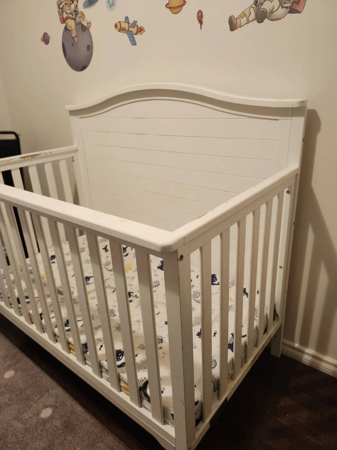White Convertible Crib with Mattress - photo 2