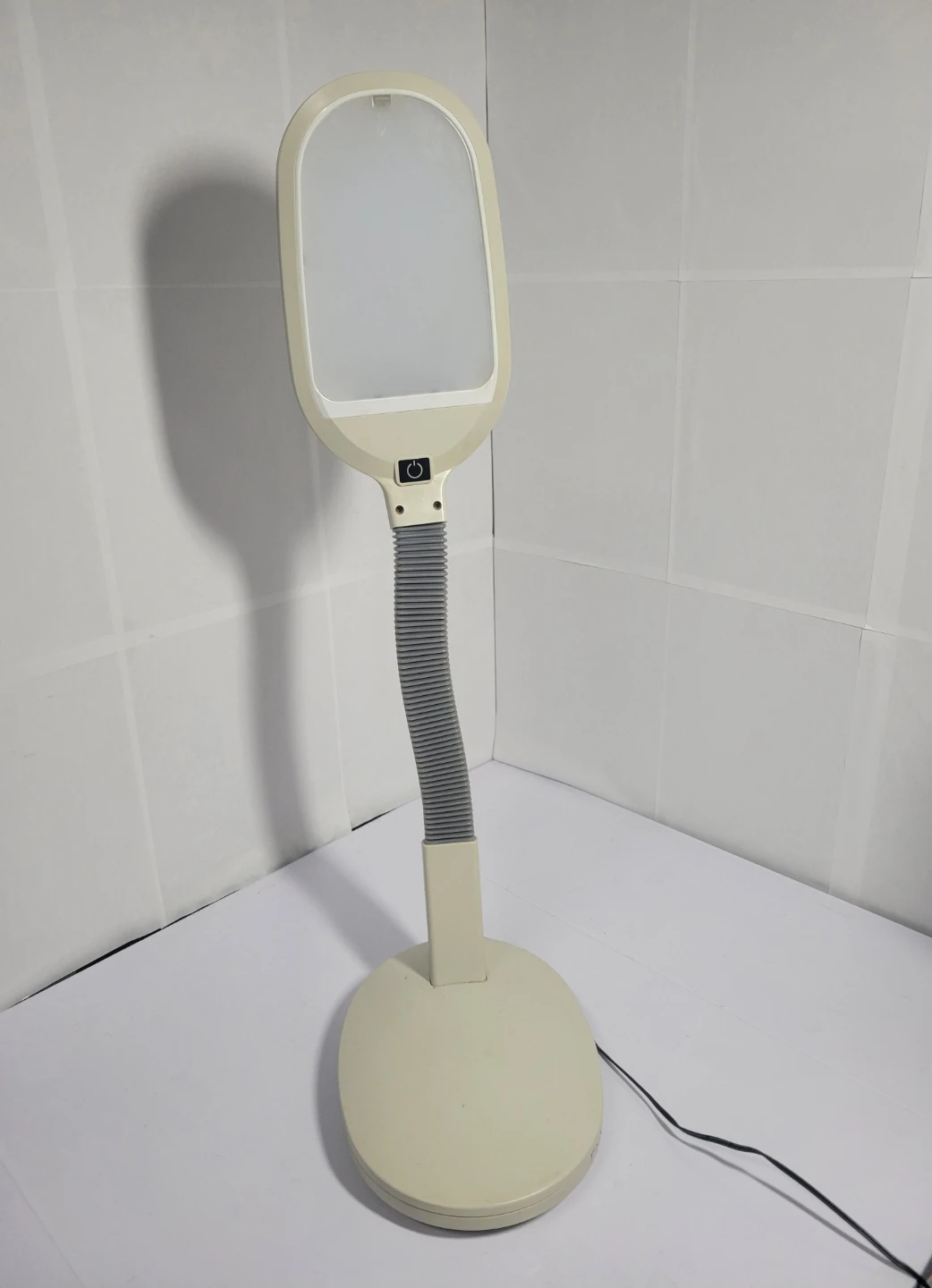 Visio Desk Lamp - photo 3