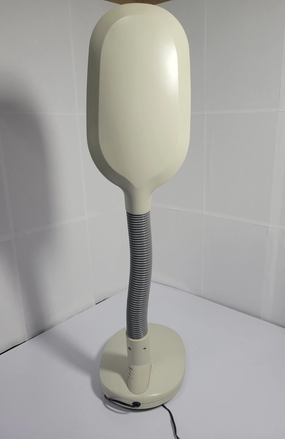 Visio Desk Lamp - photo 4