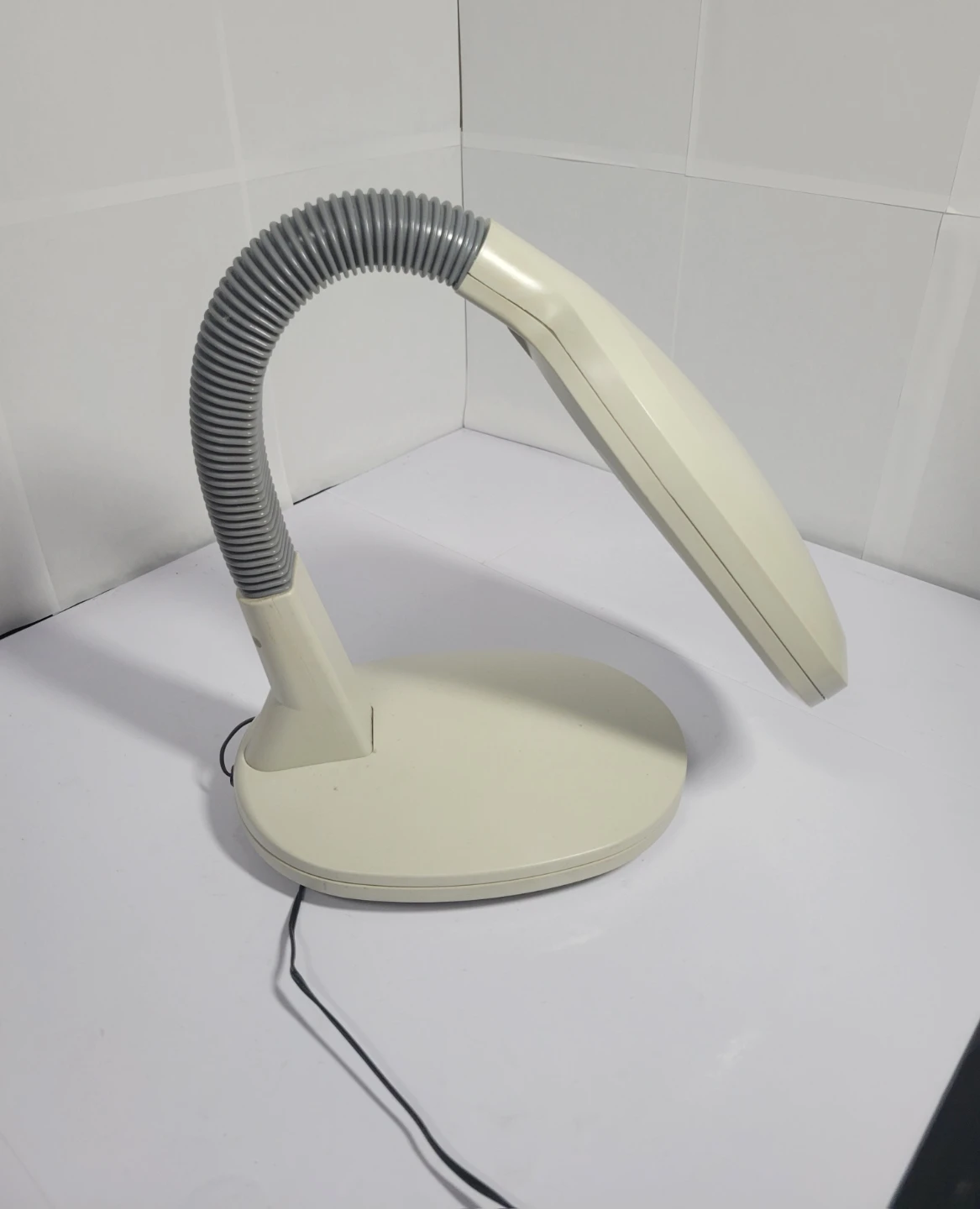 Visio Desk Lamp - photo 5