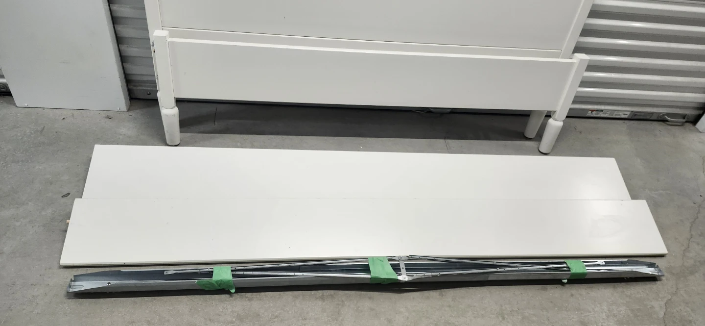 Ikea queen size bed frame with slats - photo 2