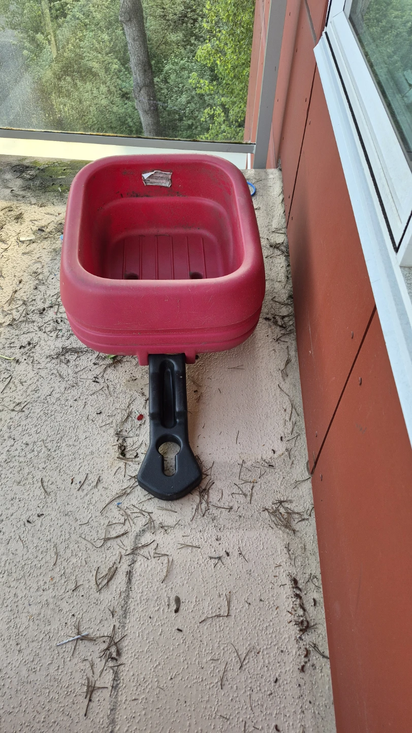 Little Tikes 2-Seater Wagon + Rear Storage Bin - photo 2