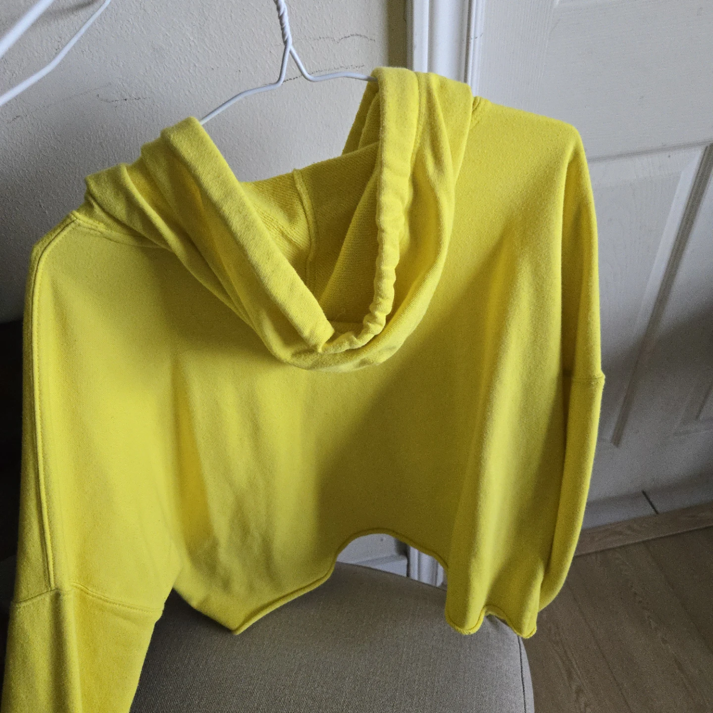 Calvin Klein Jeans Yellow Hoodie Size M - photo 3