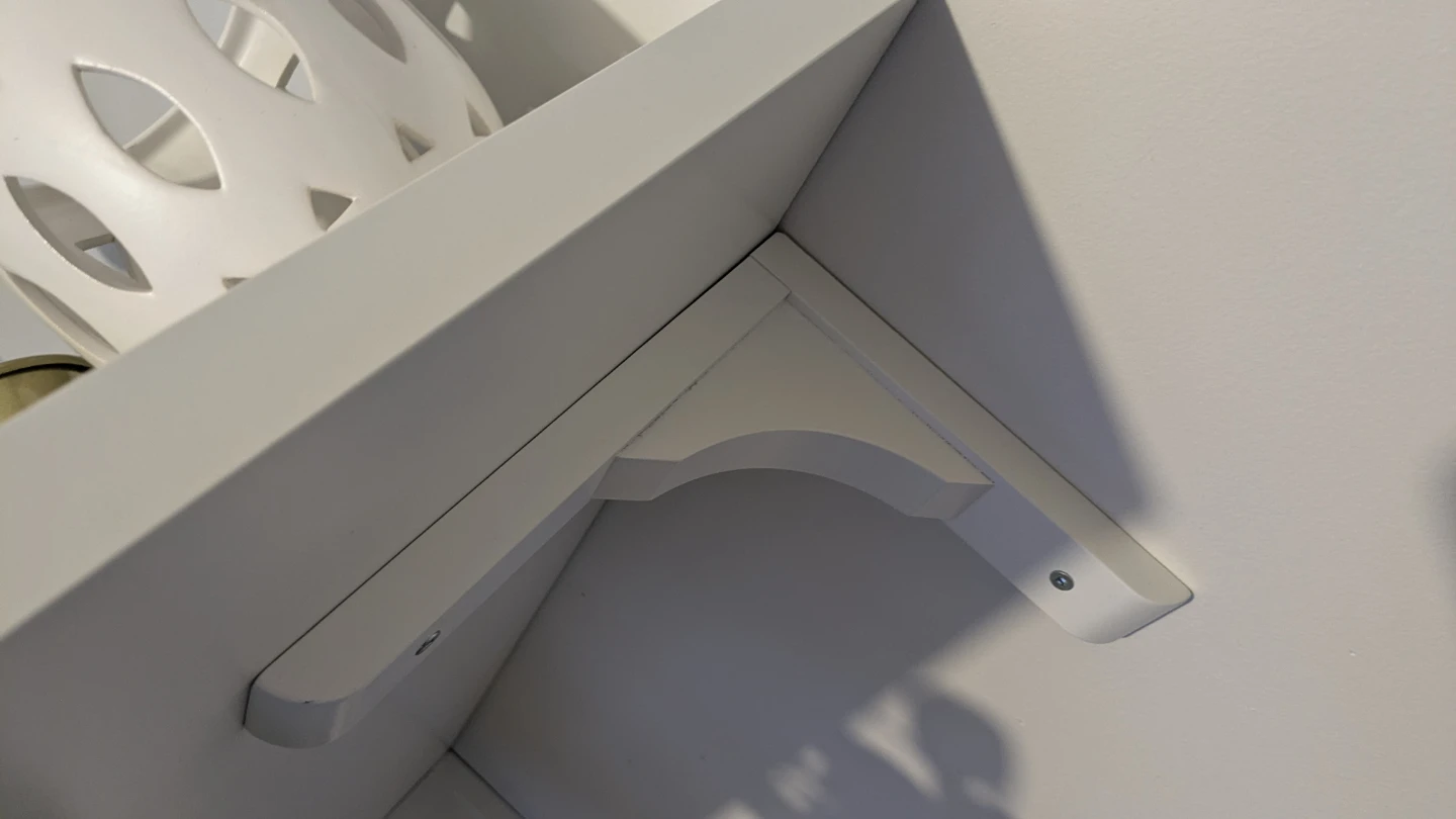 White Floating Ika Shelf - photo 2