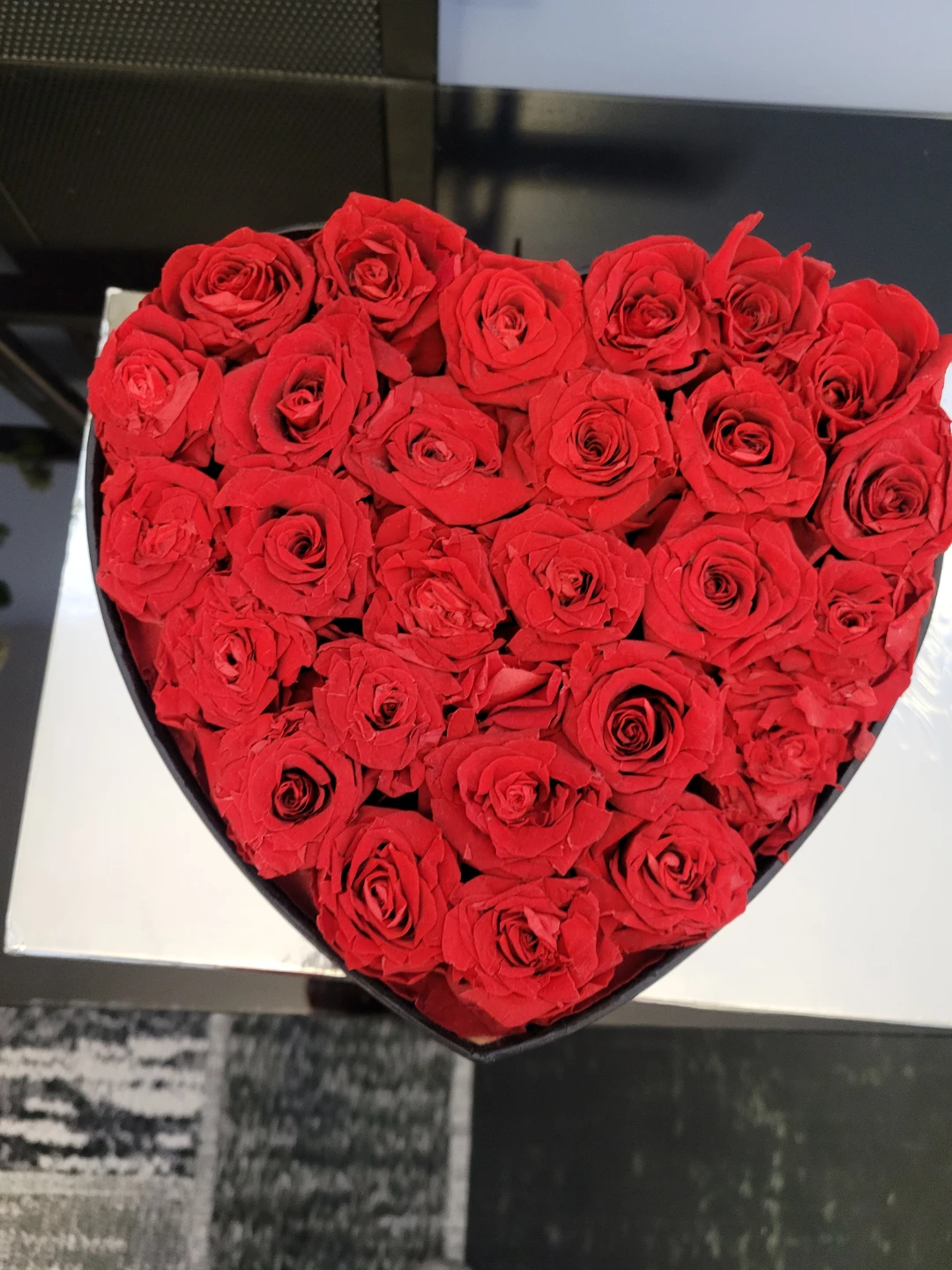Heart Shaped Preserved Roses - photo 2