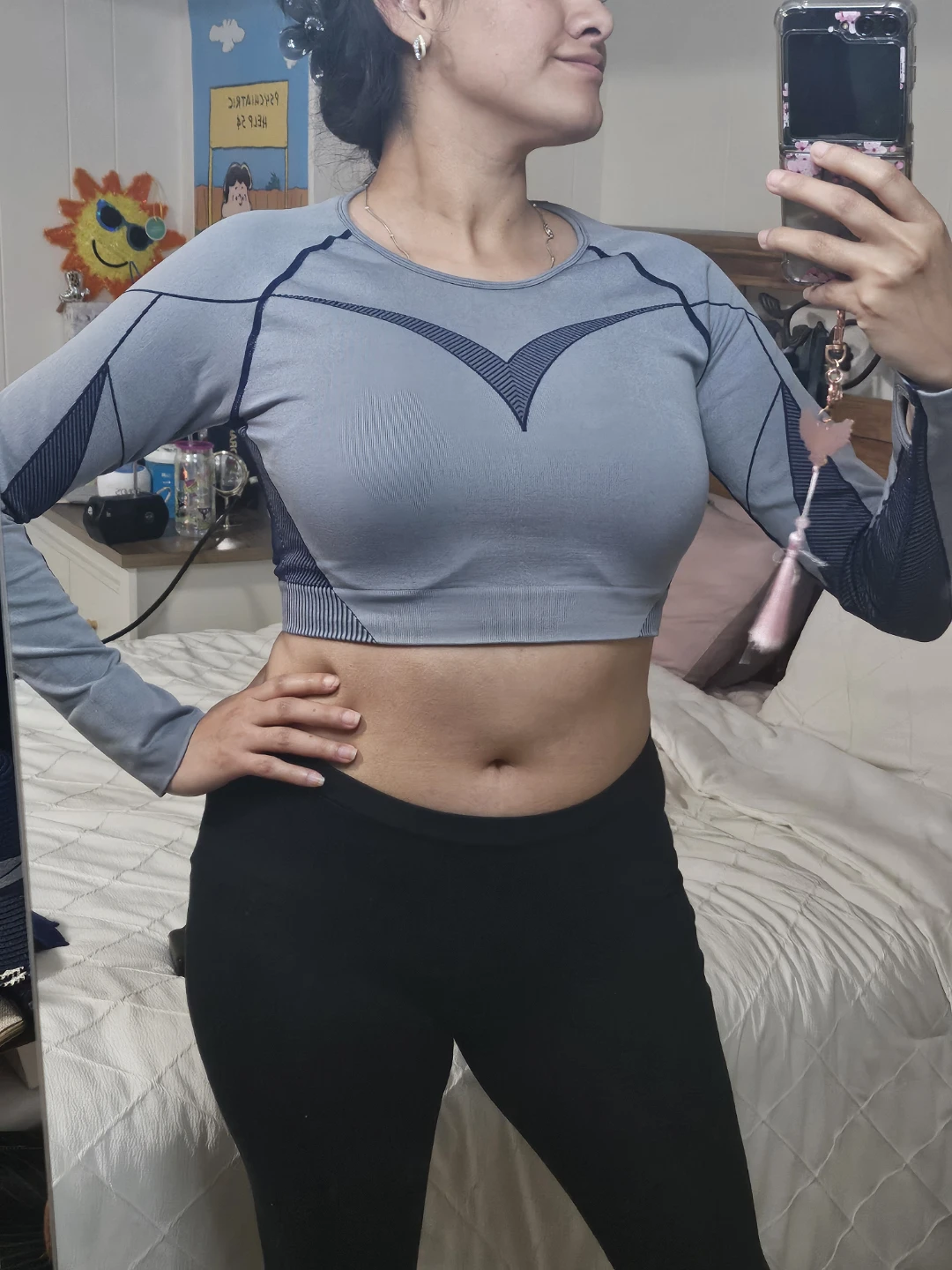 Women's Long Sleeve Cropped Athletic Top
