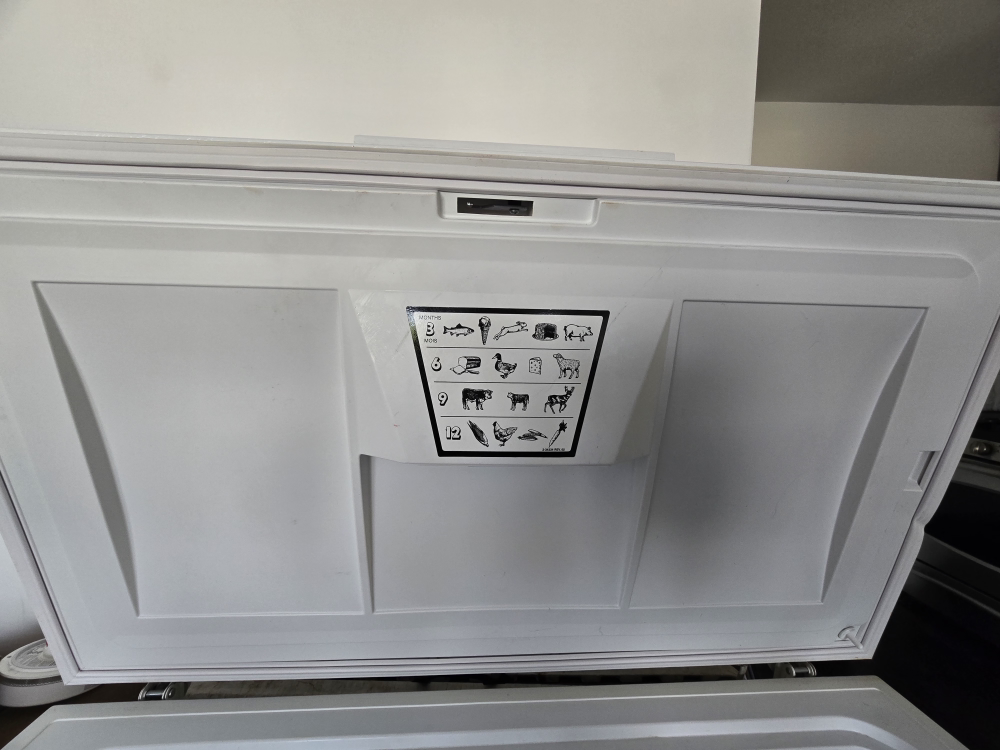 Woods Chest Freezer - photo 2