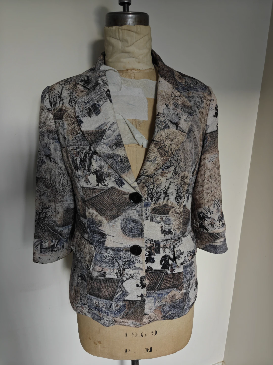 Various Jackets and Tops Bundle - photo 5