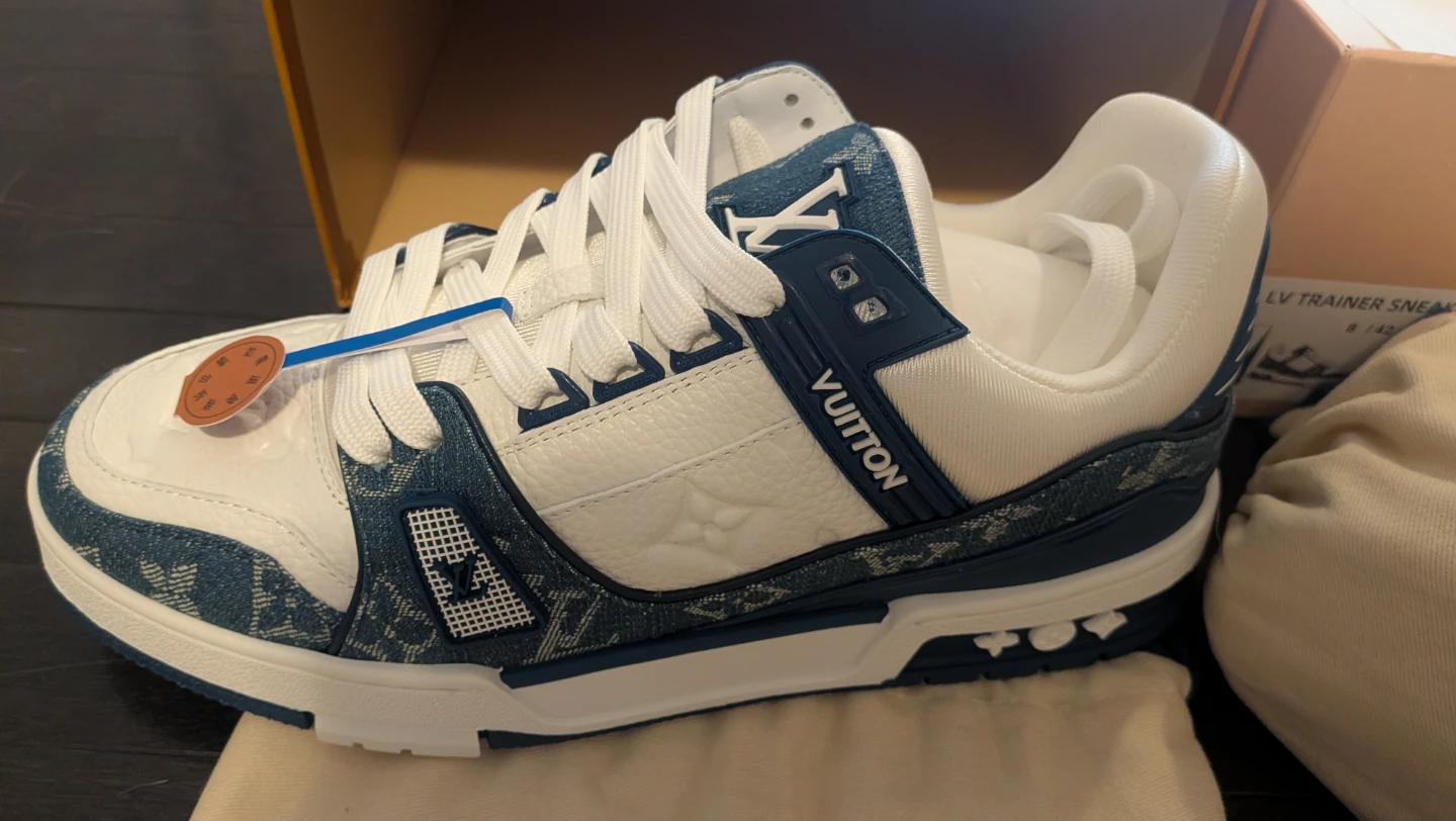 Louis Vuitton LV Trainer Sneaker Blue/White Size 8