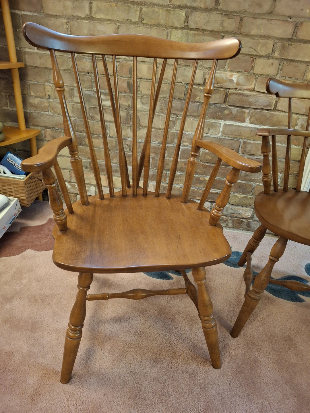 3 Wooden Windsor Style Armchairs - photo 2
