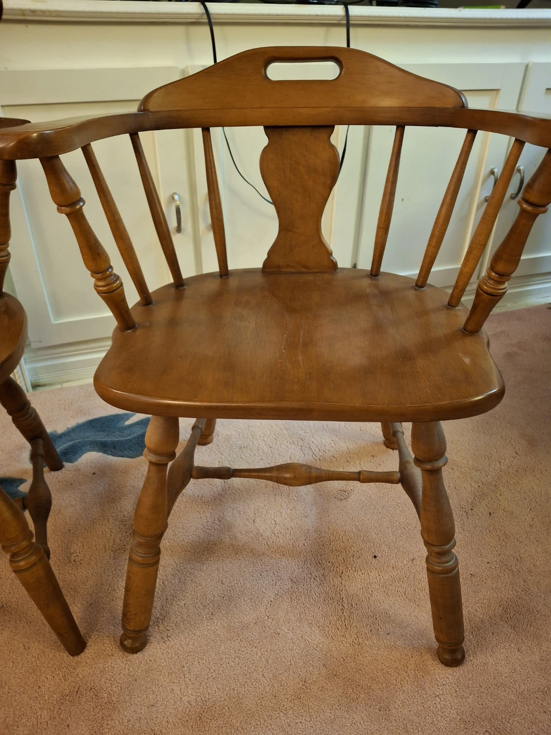 3 Wooden Windsor Style Armchairs - photo 4
