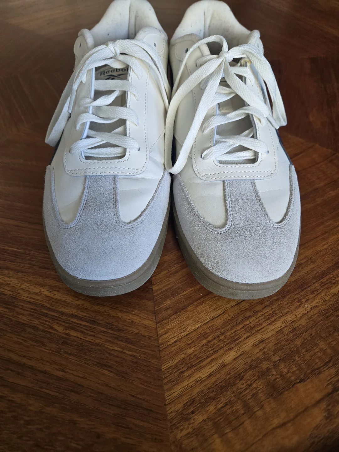 Reebok white gum sole sneakers [11] - photo 5