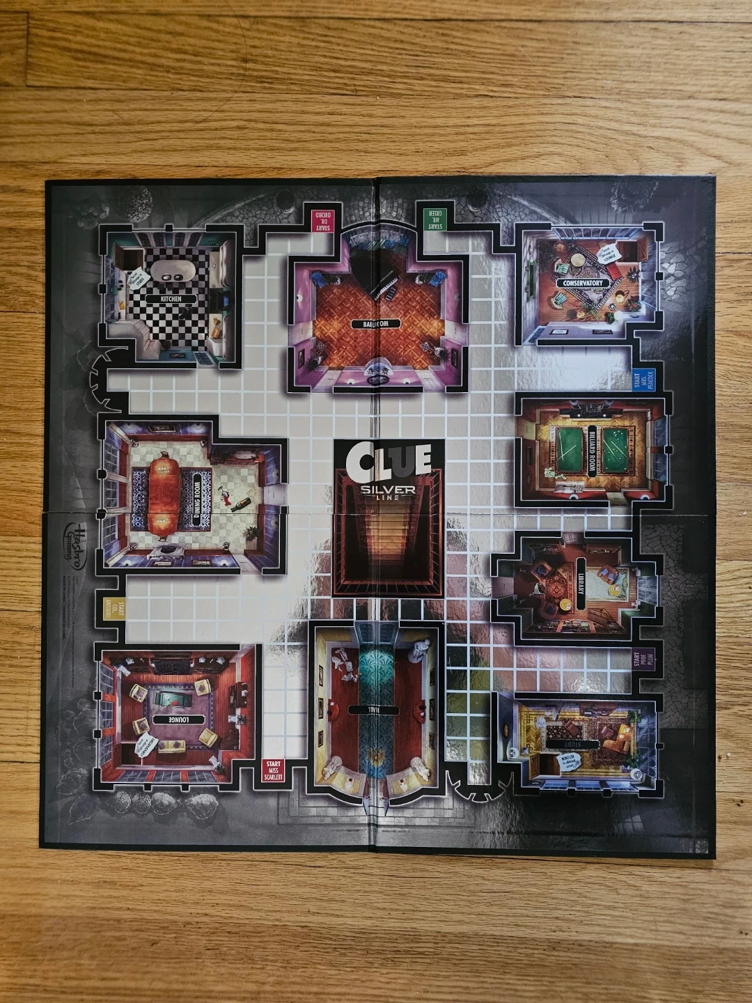 Clue Silver Line Board Game - photo 2