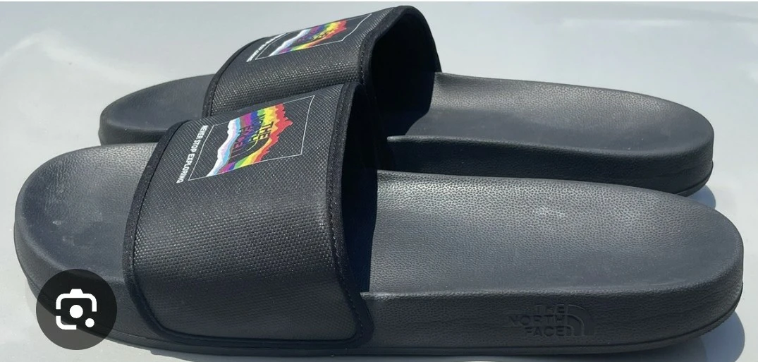 The North Face Slides - Black Rainbow Logo - photo 4