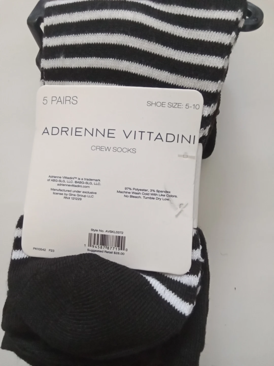 Adrienne Vittadini 5 Pairs Crew Socks - photo 2