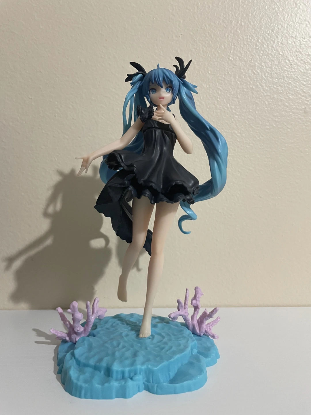 Authentic Hatsune Miku Deep Sea Girl Figure