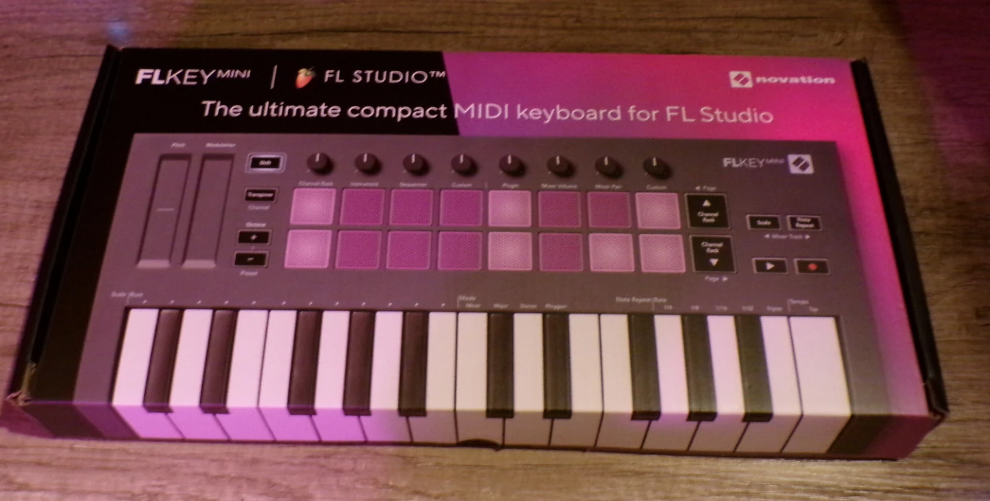 Novation FLkey Mini MIDI Keyboard Controller - photo 3