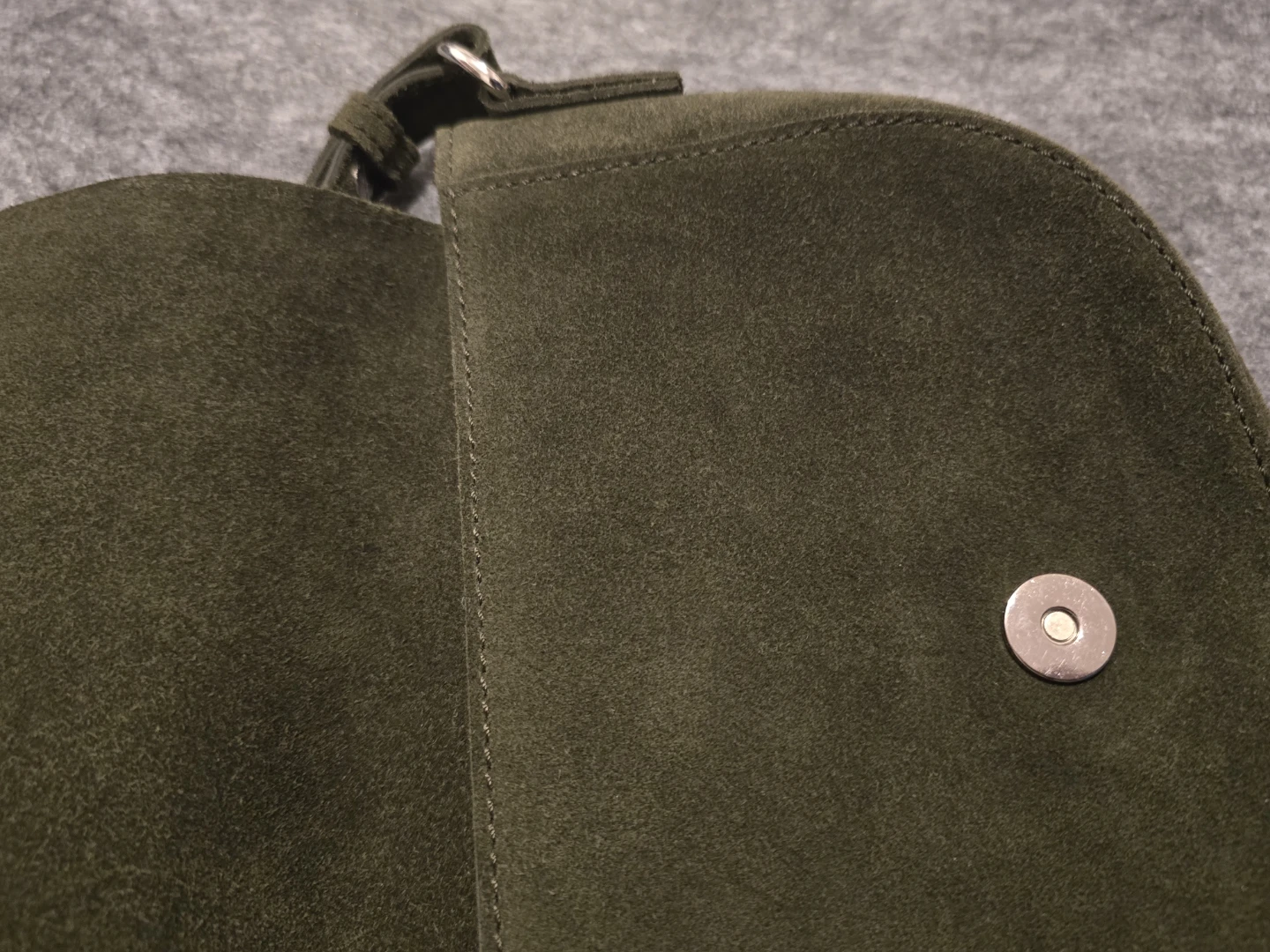 Contemporay Green Suede Saddle Only  Bag #thriftypicks - photo 5
