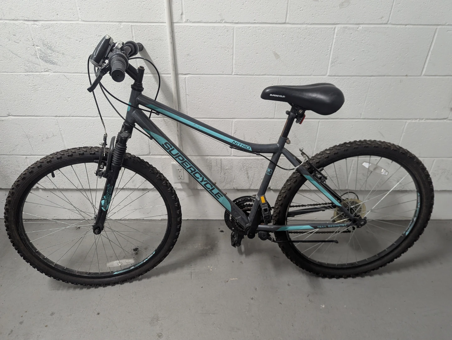 Supercycle Nitro Mountain Bike (youth) - photo 3