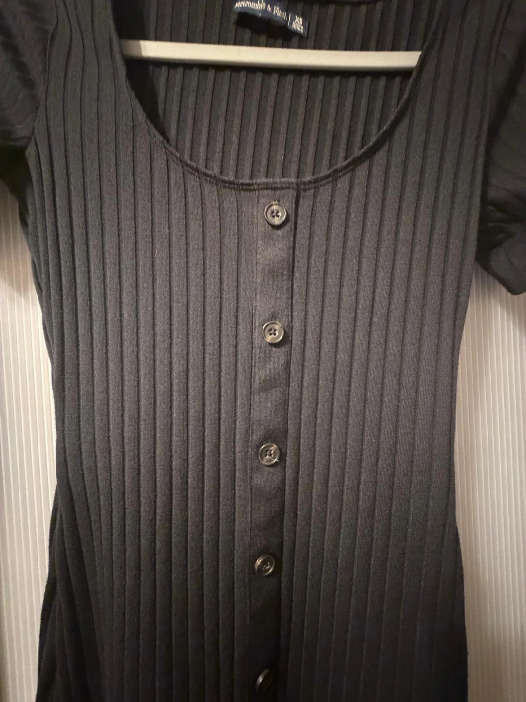 A&F Ribbed Button-Front Short Sleeve Midi Dress - photo 3