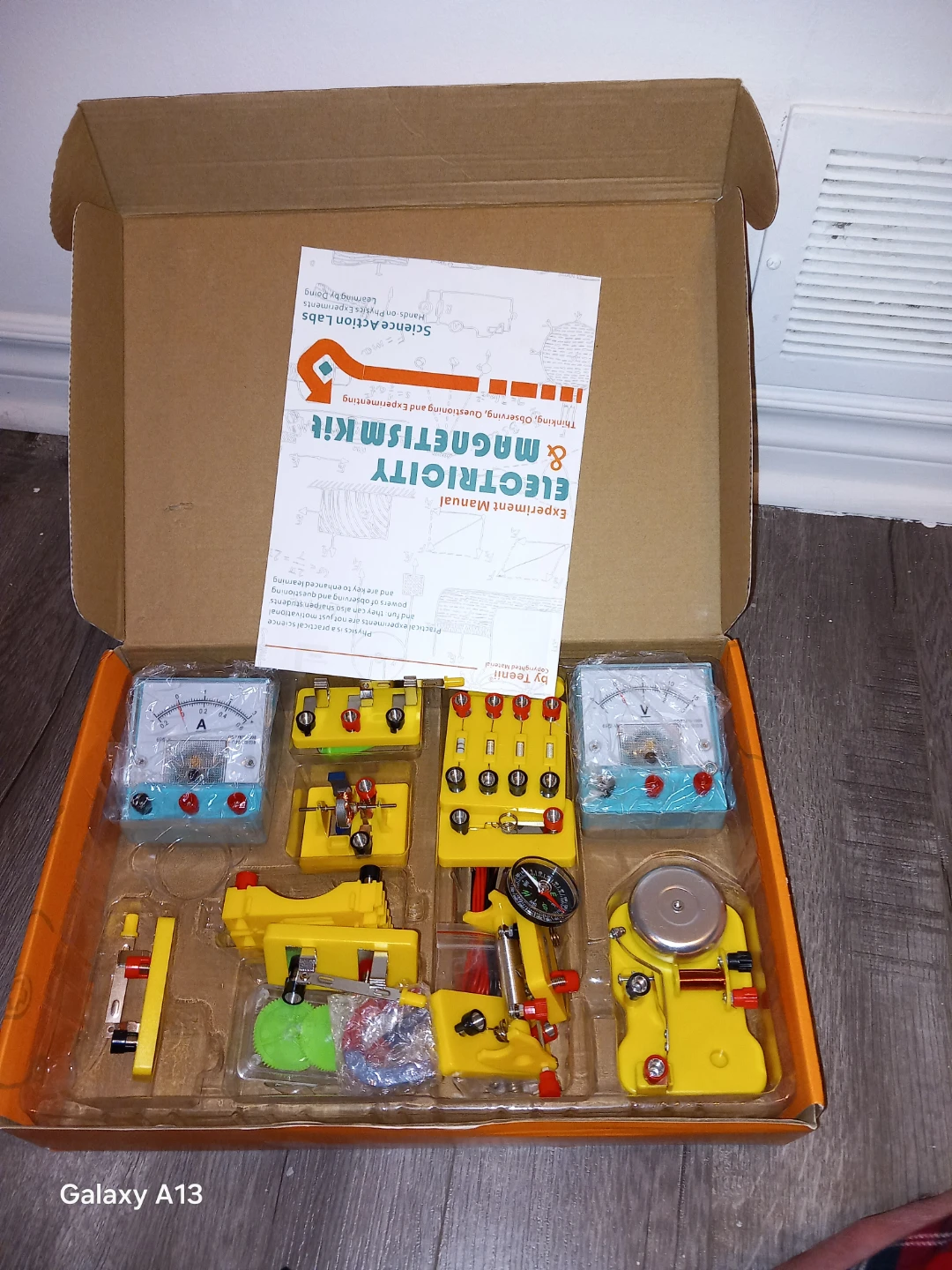 Teeni ElectroMagnetism Electricity & Magnetism Lab Kit - photo 2