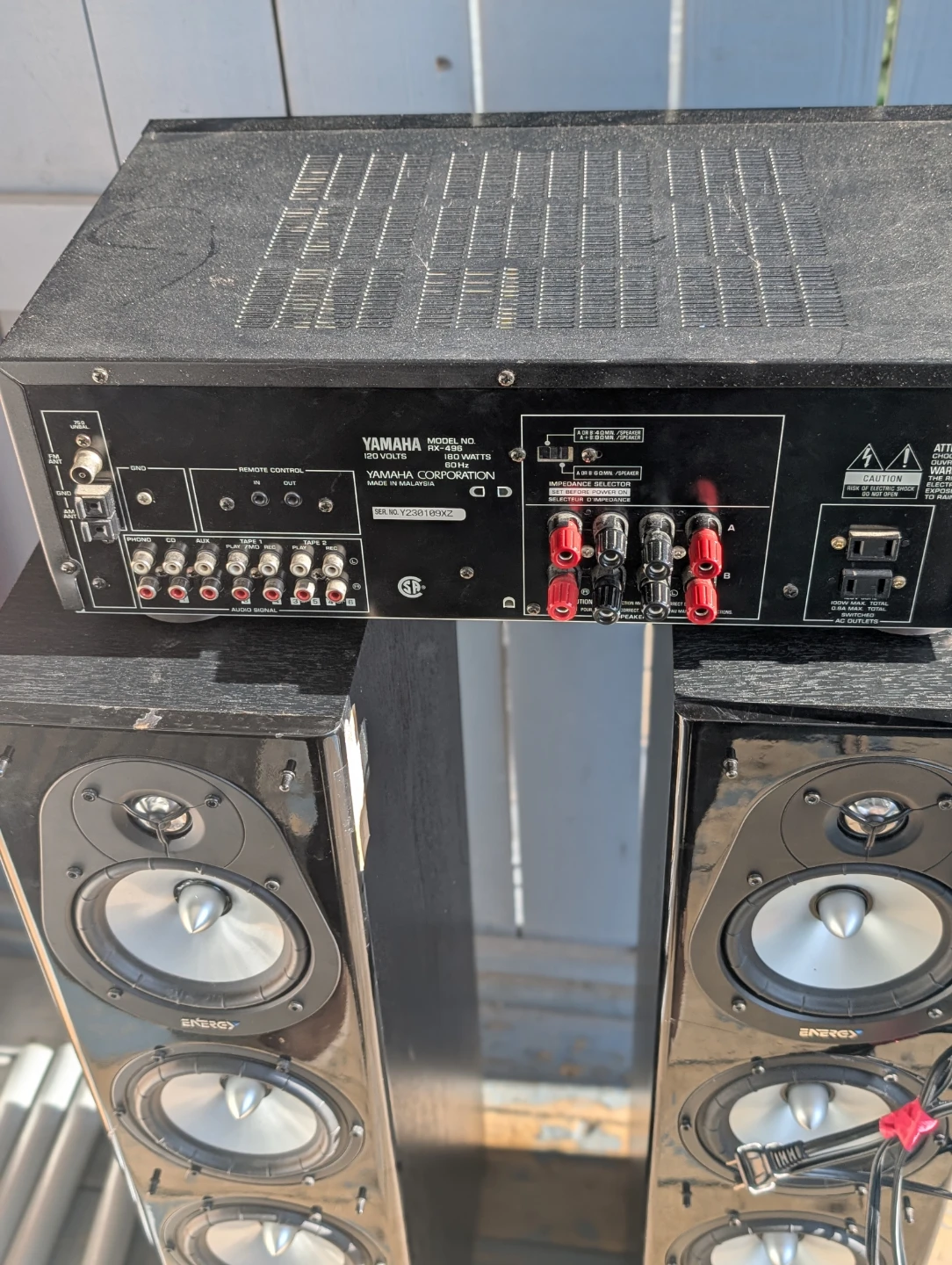 Yamaha AV Receiver and two Tower Speakers - photo 5