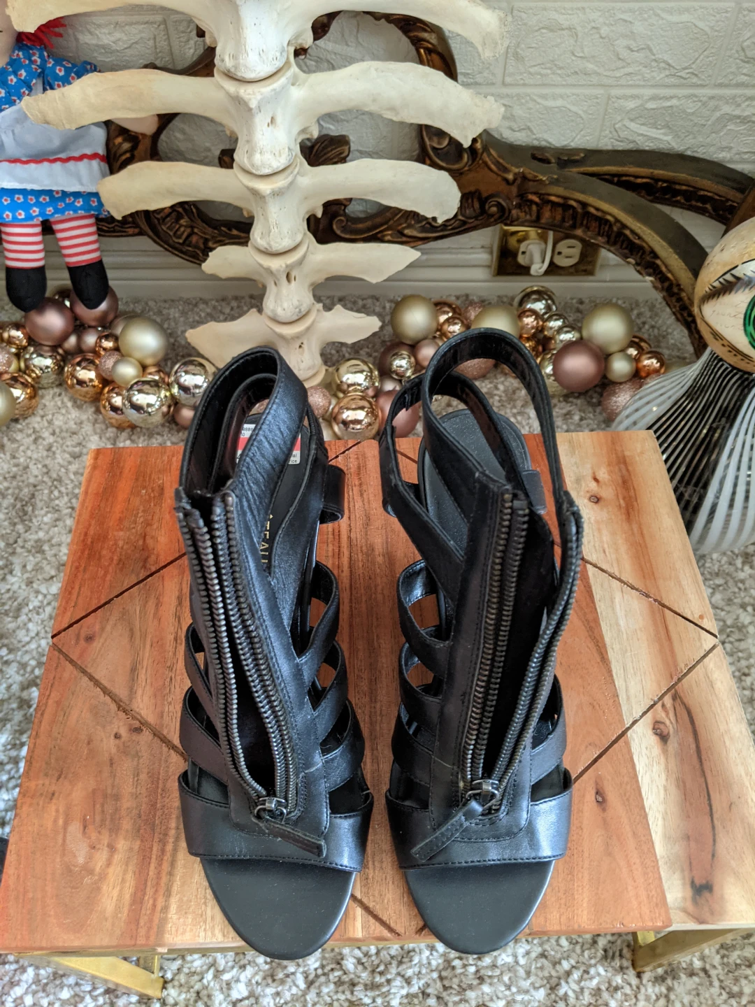 Le Château Black Gladiator Wedge Sandals - photo 2