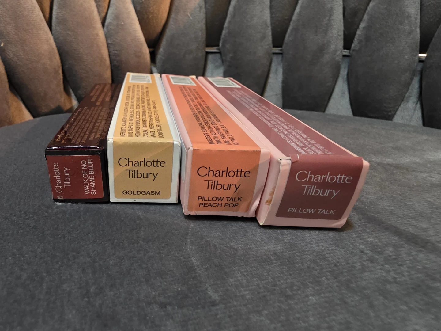 Charlotte Tilbury Airbrush Flawless Lip Blur & Beauty Wands - photo 2