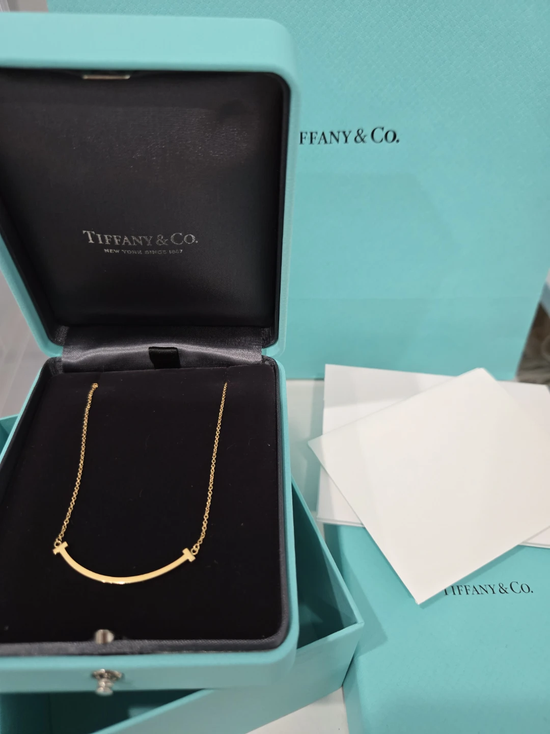 [Authentic] Tiffany & Co. T Smile Necklace (Small) - Full Set
