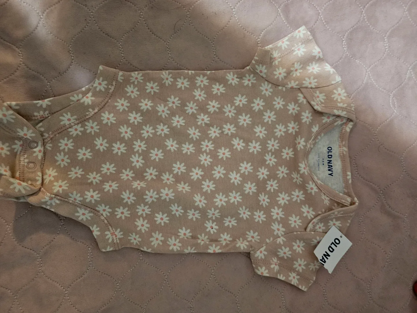 Old Navy Baby Girl Daisy Print Bodysuit