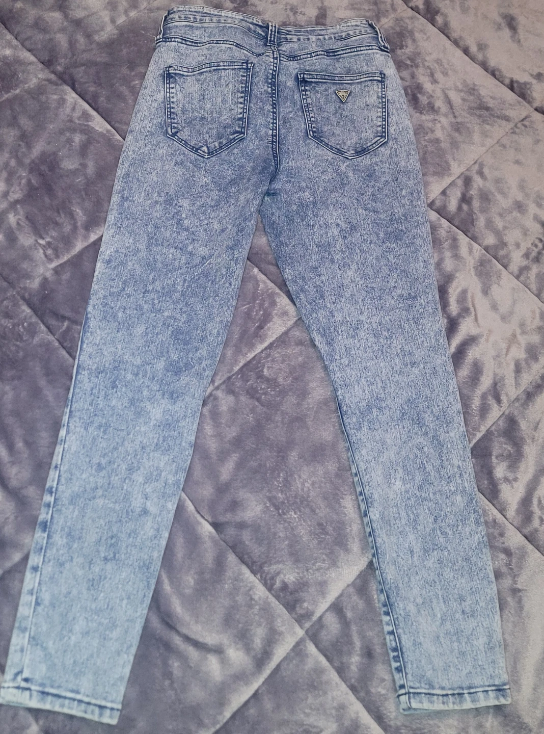 Guess Acid Wash Skinny Jeans - photo 2