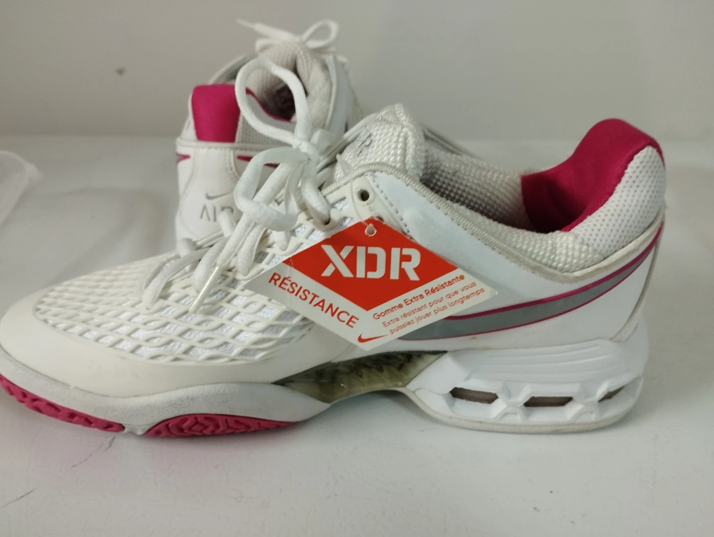 New with tag Nike Women Air Max Cage Dragon size 8