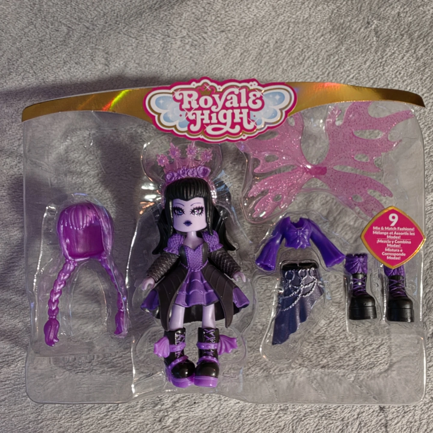 NEW Royale High Dolls - Light Fairy & Dark Fairy - photo 3